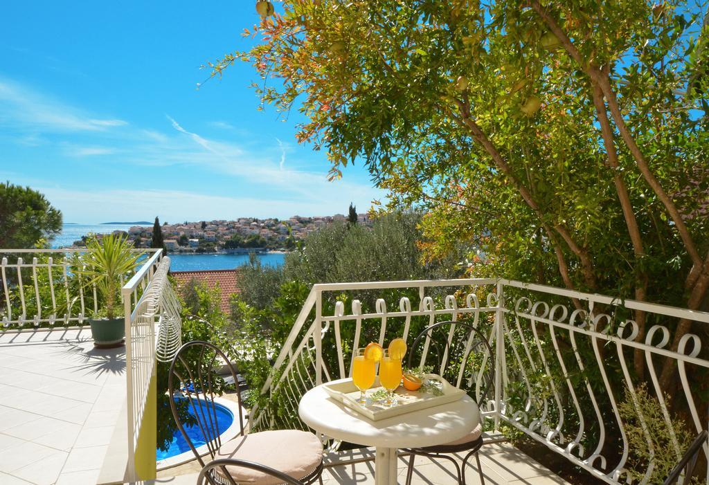 Villa Marin Trogir Buitenkant foto
